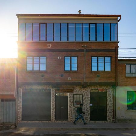 The Little House Aparthotel Uyuni Bagian luar foto