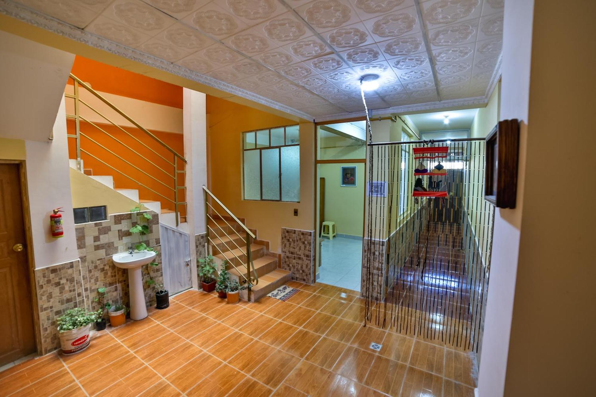 The Little House Aparthotel Uyuni Bagian luar foto